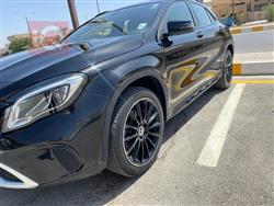 مرسيدس بنز GLA